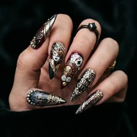 Othdabere nails: Custom Nail Art
