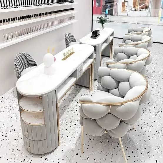 Othdabere salon: Nail Bar